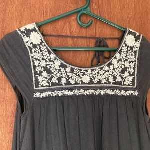 Embroidered linen tunic